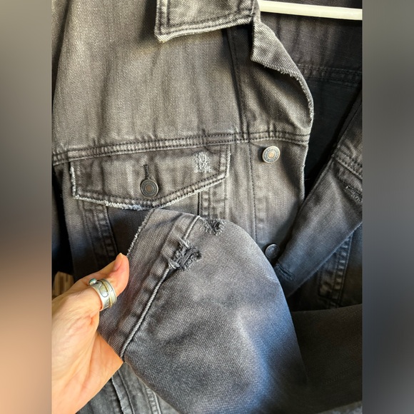 VGUC Free People Oversized Storm Wash Embroidered Black Denim Jacket size XS - Picture 5 of 9